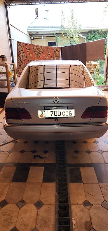 changan q005: Mercedes-Benz E-Class: 1996 г., 3.2 л, Автомат, Бензин, Седан — 4