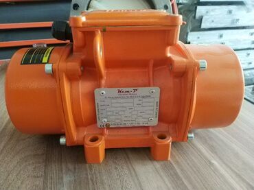 şüşə qaldıran mator: Məhsul: Kem-P Vibration Motors – EVM 400 S sənaye vibrasiya mühərriki