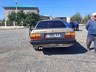 g 30: Audi 100: 1990 г., Седан — 2