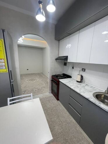 квартиру частный дом: 1 комната, 34 м², Индивидуалка, 3 этаж, Евроремонт
