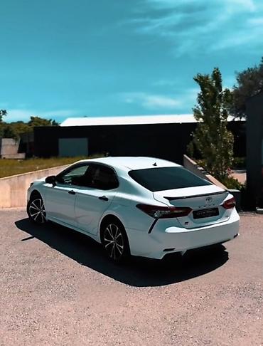 camry: Toyota Camry. Maşın ideal vəziyyətdədir. Amerikadan yüngül zədə ilə — 9