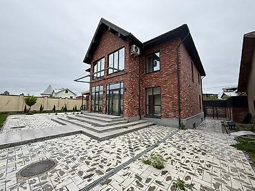 Долгосрочная аренда домов: 360 м², 4 комнаты — 2