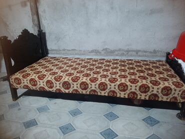 Ev və bağ: Təknəfərlik çarpayı, Bazasız, Matras ilə, Siyirməsiz