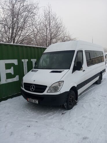 цельнометаллический спринтер: Mercedes-Benz Спринтер: 2008 г., 2.2 л, Механика, Дизель, Бус