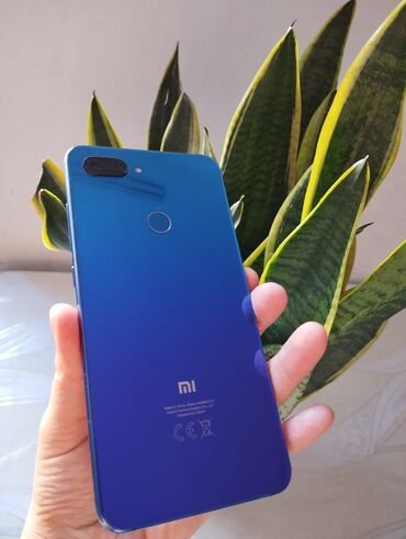 хиоми 11: Xiaomi, Mi 8 Lite, Б/у, 64 ГБ, цвет - Синий, 2 SIM