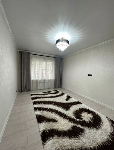 Продажа квартир: 2 комнаты, 50 м², 105 серия, 1 этаж, Евроремонт