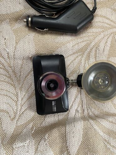 карты памяти для видеорегистратора: Автомобильный видеорегистратор с экраном и комплектом аксессуаров