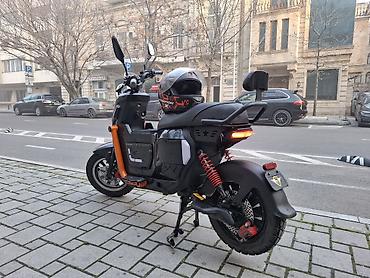 electric moped: Elektrik skuter – şəhər içi rahat və səssiz sürüş üçün Xüsusiyyətlər — 2