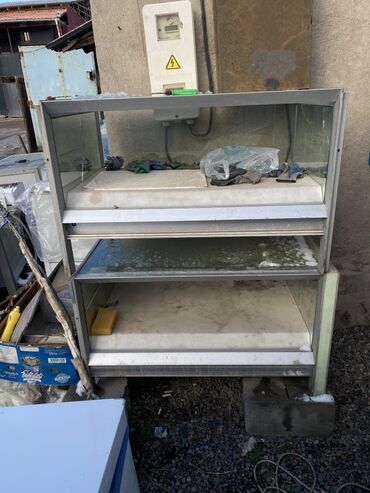 тестомешалка для пекарни: Витрина Для хлеба и выпечек, С подсветкой, 80 см * 130 см * 60 см