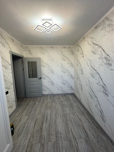 Продажа квартир: 3 комнаты, 65 м² — 18