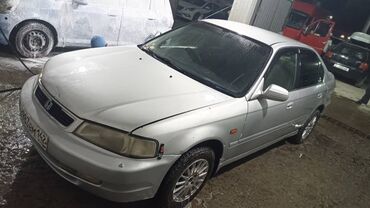 готовый бизнес маникюрный салон: Honda Domani: 2001 г., 1.5 л, Автомат, Бензин, Седан