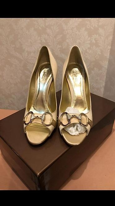 Tuflilər: Tuflilər, Gucci, Ölçü: 36.5, rəng - Bej, Yeni — 1