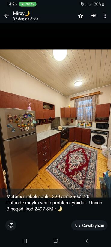 Divanlar: Metbex mebeli satilir. 220 azn.350x2.20. Ustunde moyka