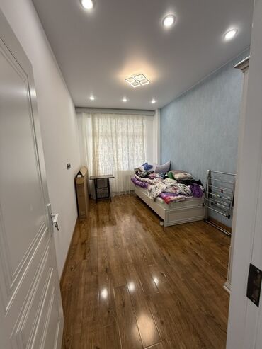 Köhnə tikili: Xırdalan, 3 otaqlı, Köhnə tikili, 122 kv. m -da lalafo.az — 23 Köhnə tikili: Xırdalan, 3 otaqlı, Köhnə tikili, 122 kv. m — 23