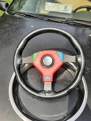 mara auto nis: VOLAN ROSSI LEDL Z ITALY ZA SREDJIVANJE | Volan je za sredjivanje — 3