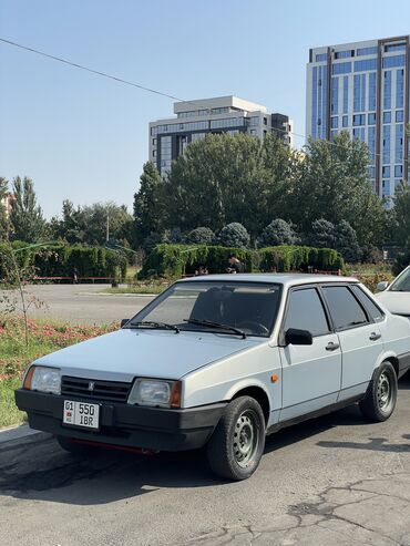 ВАЗ (ЛАДА): ВАЗ (ЛАДА) 21099: 2004 г., 1.5 л, Механика, Бензин, Седан