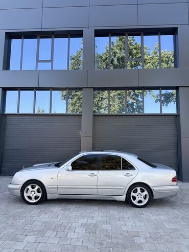 срочно продаю нужны деньги очень срочно: Mercedes-Benz E-Class: 1998 г., 4.3 л, Автомат, Бензин, Седан