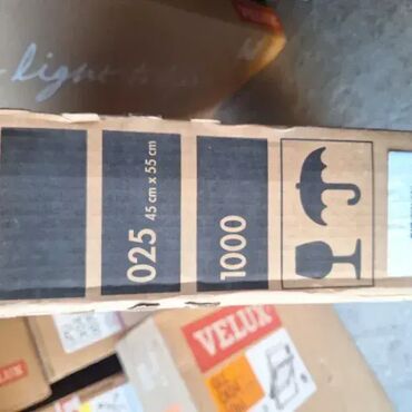 pec na struju cena: Velux izlaz na krov Dimenzije: 45x55 cm Stanje: Novo, u kutiji