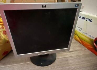 maşın monitoru: Monitor HP ishlekdir 50 azn satilir. Unvan Sumqayit 2238 sekine