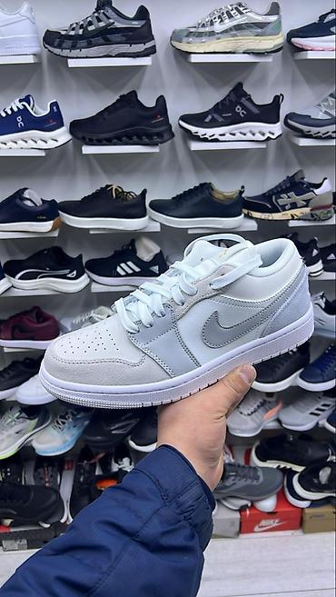 Кроссовки и спортивная обувь: Оптом обувь 🫰оригиналь 3500+онлайн — 18