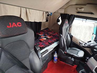 Тягачи: Тягач, JAC, 2020 г., Тентованный — 8