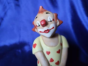 del boy figure: Goebel nova figura Bopov porcelanska iz 90ih.godina. Nemacka figura — 3