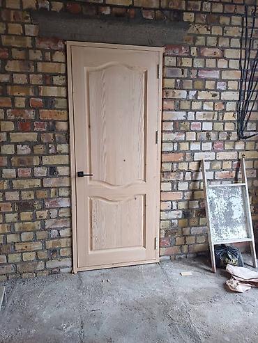 Двери для подъездов: Деревянные межкомнатные/входные двери с верхним световым фрамугом — 11