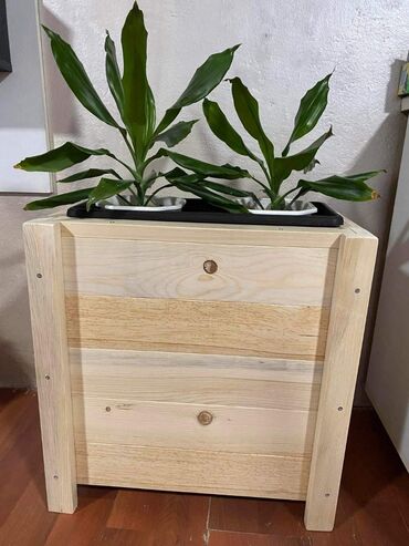 Police: 4500rsd lakirane bezjonim lakom
4.800rsd u bojama po izboru — 3