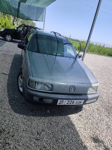 панель охлаждения: Volkswagen Passat: 1991 г., 1.8 л, Механика, Бензин