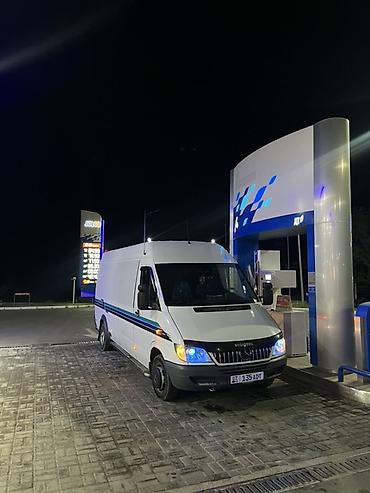 Легкий грузовой транспорт: Легкий грузовик, Mercedes-Benz, Стандарт — 2