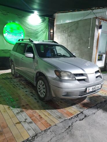 машина алам рассрочкага: Mitsubishi Outlander: 2003 г., 2 л, Механика, Газ, Жол тандабас