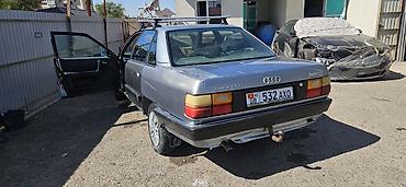 дайхатсу куре: Audi 100: 1988 г., 2 л, Механика, Бензин, Седан — 2