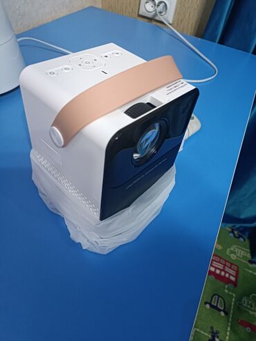 проектор xiaomi: Продаются проекторы по выгодную цену успейте купить домашний