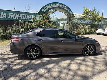 camry 2020: Toyota Camry: 2020 г., 2.5 л, Автомат, Гибрид, Седан — 4