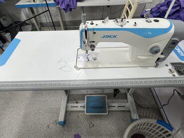 промышленная швейная машина автомат: Jack, Бар, Акылуу жеткирүү