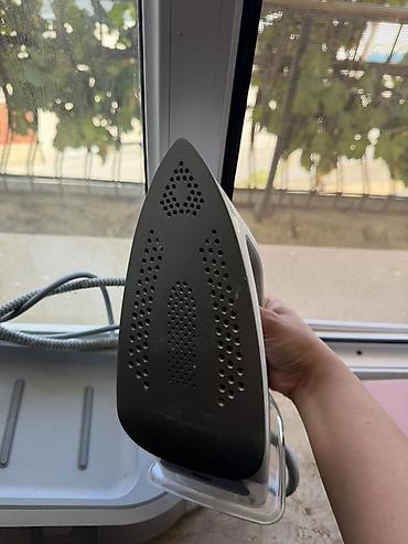 braun is 7056: Braun CareStyle 3 buxarlı ütü stansiyası - Marka/model: Braun — 2