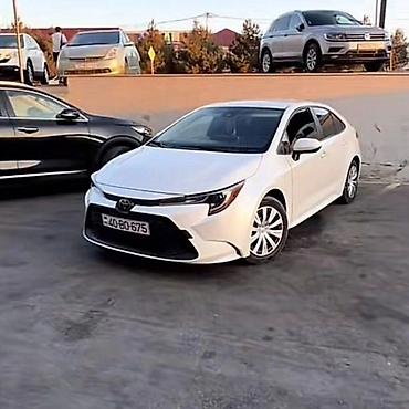 nıssan: Toyota Corolla: 1.8 l | 2019 il Sedan — 8
