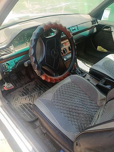 bye e5: Mercedes-Benz W124: 1993 г., Механика, Газ, Универсал — 3