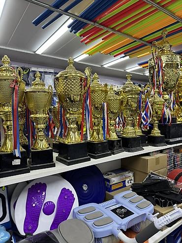 золотые нити: Кубки для награждения — серия классических золотых трофеев на — 3