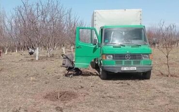 решетка саната: Легкий грузовик, Mercedes-Benz