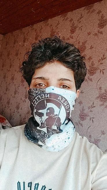 Digər baş geyimləri: Futbol komandalarının bandanalari Qiymət 3-7 azn arası dəyişir hal — 4