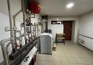 Продажа коттеджей и домов: 🏡 ПРОДАЁТСЯ РОСКОШНЫЙ ДОМ В АК-КЕМЕ! ✨ Цена: 850 000 $ 📍 Район — 10