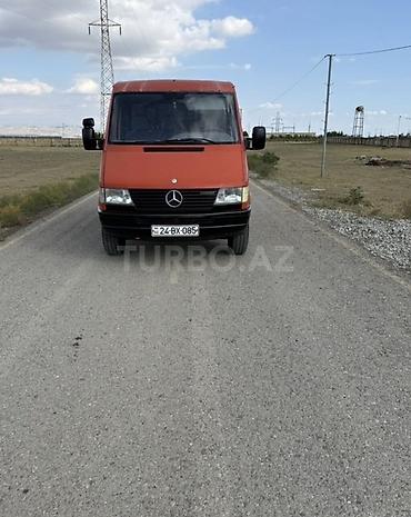 savet maşnları: Mercedes-Benz Sprinter yük furqonu təqdim olunur. Avtomobil uzun və — 2