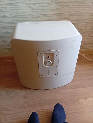 balaca akumlyator: Ariston 30 l, İşlənmiş, Kredit yoxdur, Ünvandan götürmə — 3