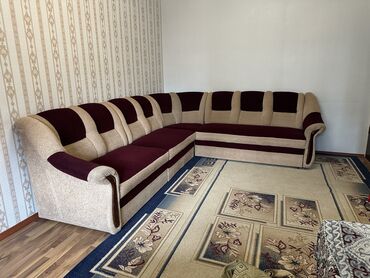 продаю диван бу: Модульный диван, цвет - Бежевый, Б/у
