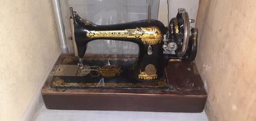 Əntiq əşyalar: Antik Singer tikiş maşını(1911-ci il) ABŞ-da istehsal olunmuş