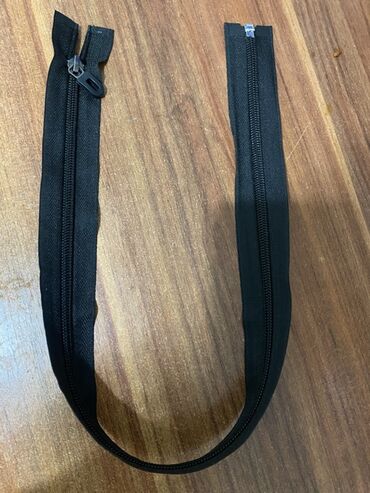 вышивка вишивка вышывка вишывка вышивалка вышивальная вышывалная вышивалный вышивальный вышывалка вышивальный вышивалный вышивальная: Молния застёжка, цвет черный. - длина 60 см. Даю по 25 сом. 2 пачки