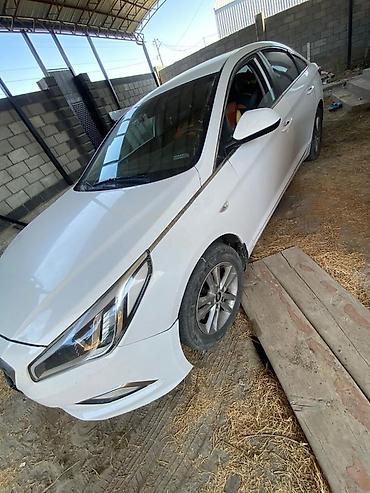 300 000: Hyundai Sonata: 2018 г., 2 л, Автомат, Газ, Седан — 2