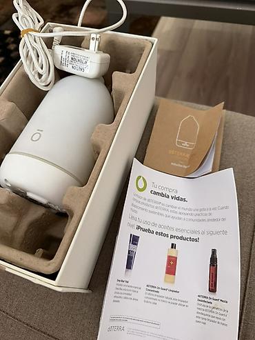 Məişət texnikası: DōTERRA Laluz ultrasonik difuzoru - Brend/model: dōTERRA Laluz — 3