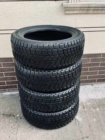 шины на внедорожник: Шины 235 / 55 / R 18, Зима, Б/у, Комплект, Внедорожные (АТ/МТ), Китай, Maxxis